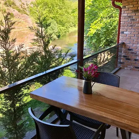 Cozy With Peaceful Environment In Kocaeli Inn